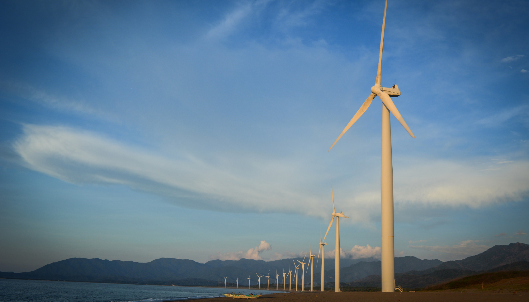 Raport: Energetyka Wiatrowa w Polsce 2025