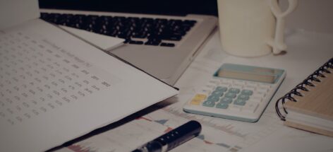 Stosowanie korekt porównywalności w analizach porównawczych